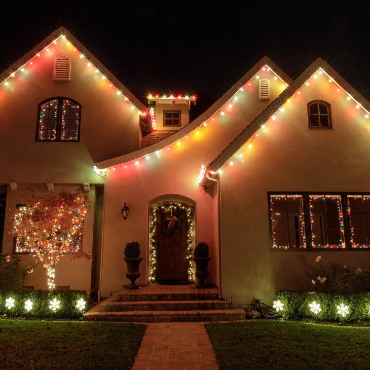 Christmas lighting services in Little Elm, TX